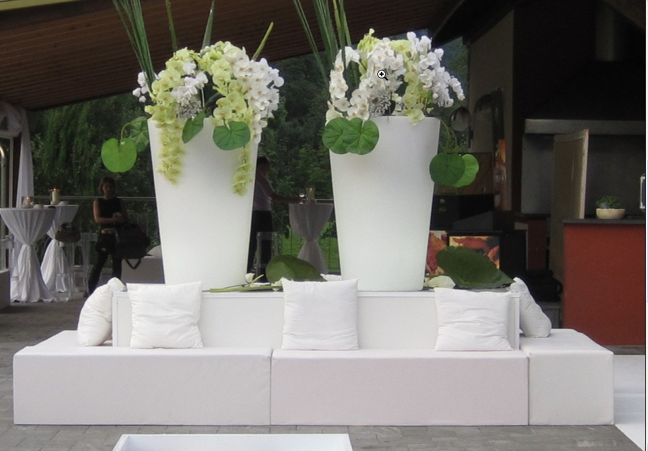Noleggio Arredi Lounge - Isola media a Milano